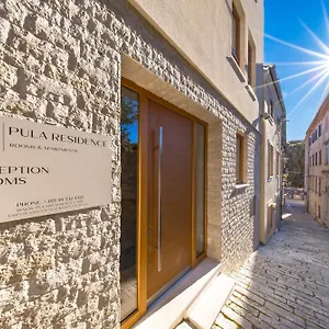 https://pula-residence-rooms-and-apartmets-old-city-center.in-istria.net