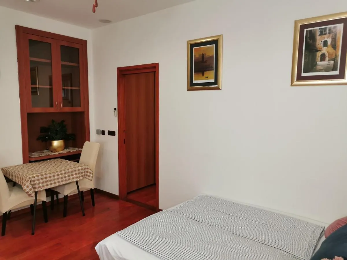 Apartment Luci Near Bacvice Beach Split
