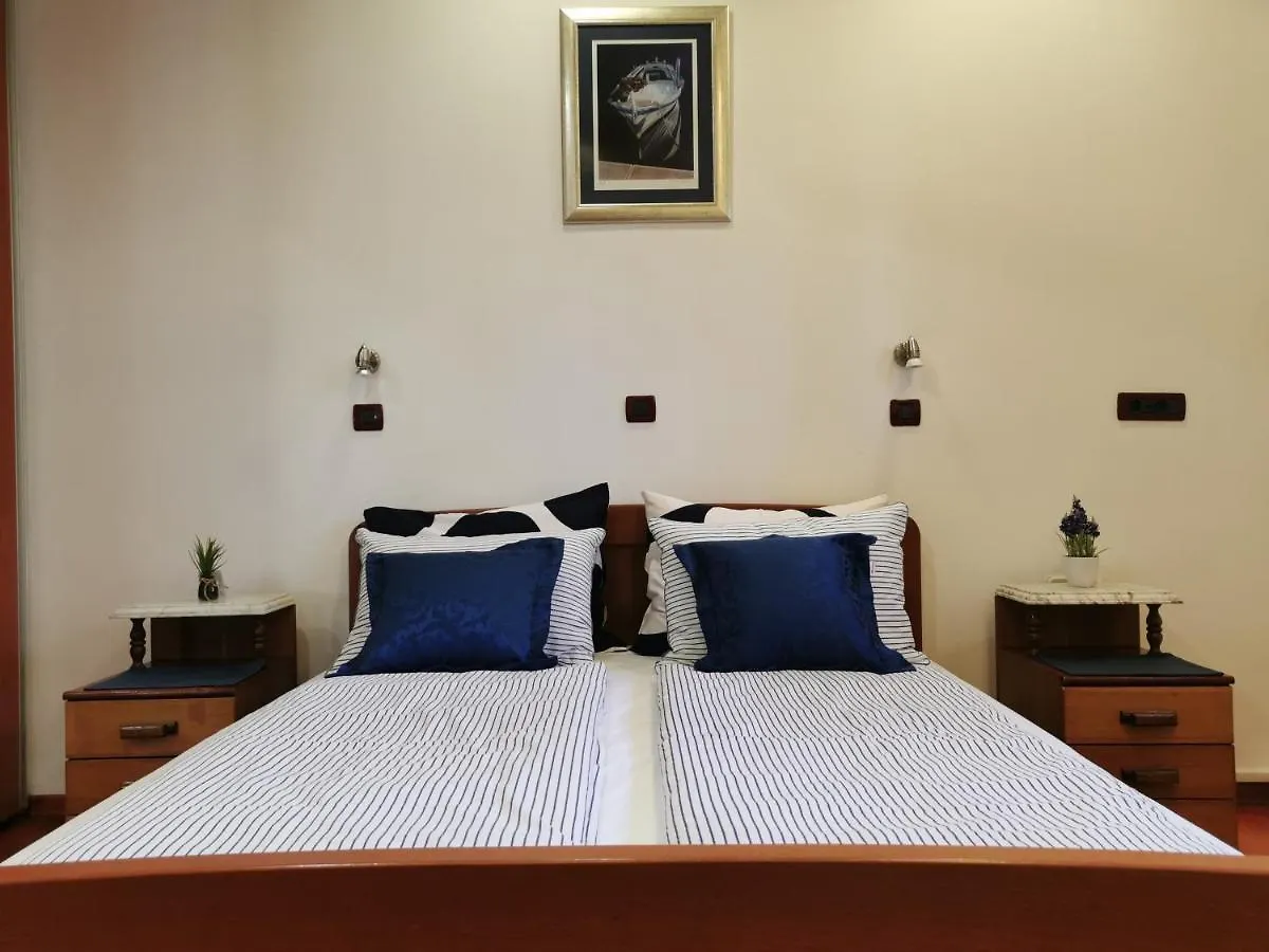 Apartment Luci Near Bacvice Beach location