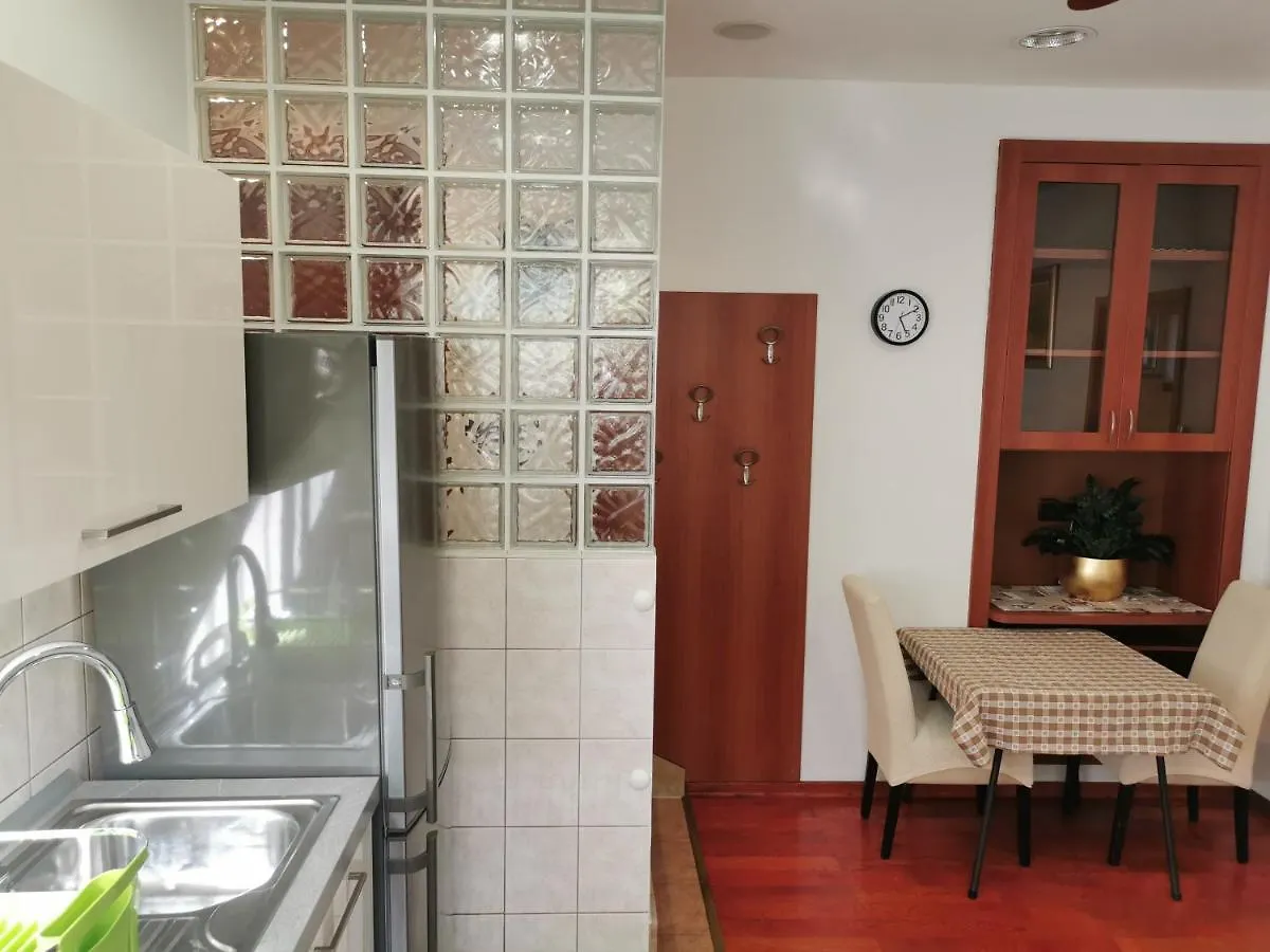 Apartment Luci Near Bacvice Beach Split